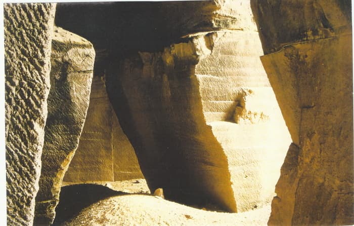 Visite commentée des carrières de molasse et des abris troglodytiques · photo 1