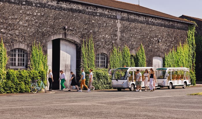Rémy Martin : Découverte en train du site d'élaboration · photo 1