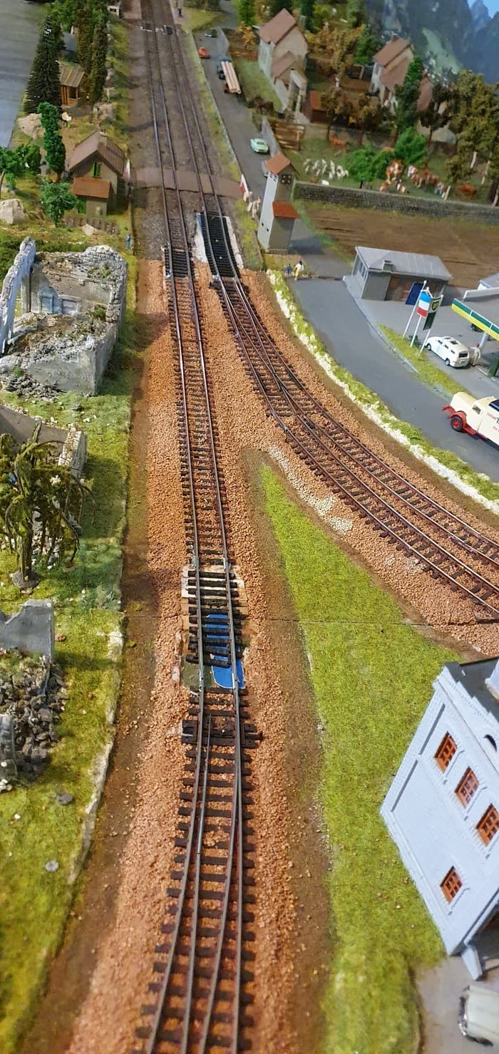 Grand réseau de trains électriques avec Rail52 · photo 1