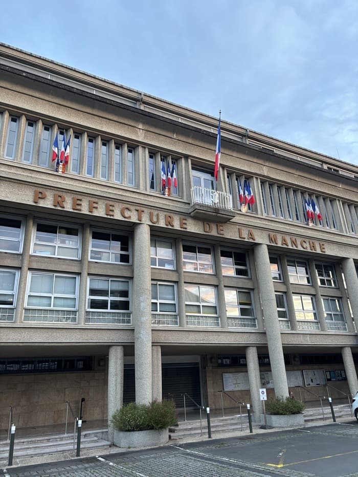 Visite guidée de la résidence et de la préfecture · photo 1