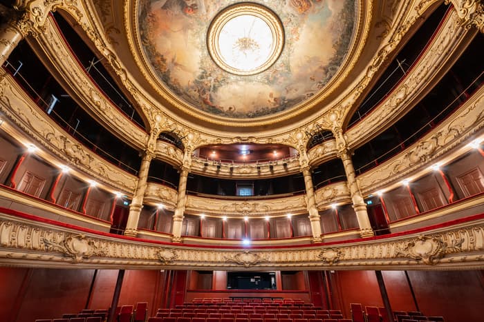 Visite du théâtre Gabriel-Dorziat · photo 1