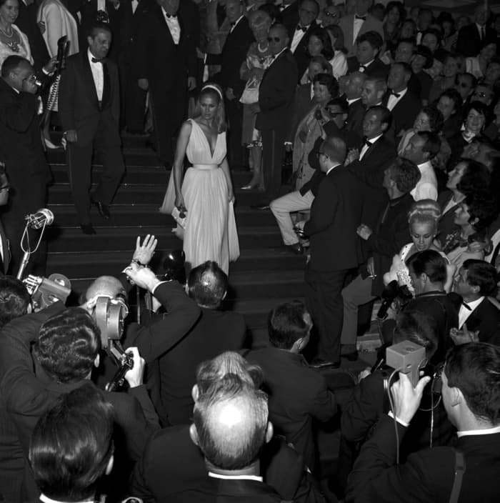 Regards Croisette. Cannes : 80 ans de cinéma · photo 1