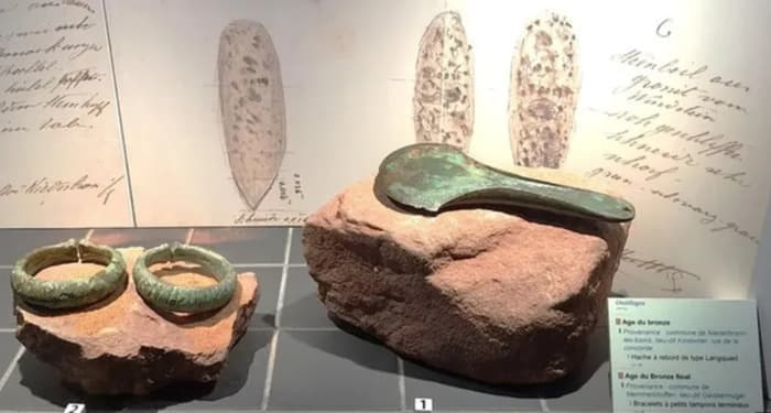 Visite libre d'un musée archéologique · photo 1