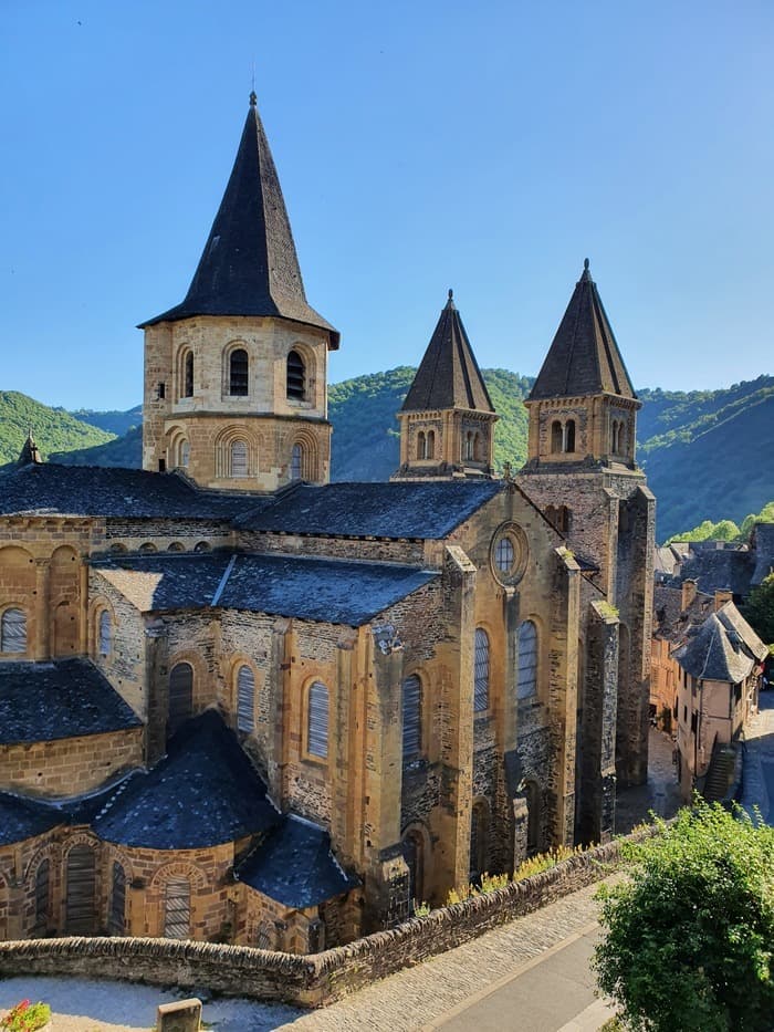 Visite guidée de l'abbatiale Sainte-Foy de Conques · photo 1