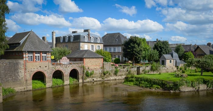 Visite guidée : patrimoine de la Sélune au fil du temps et de l'histoire · photo 1