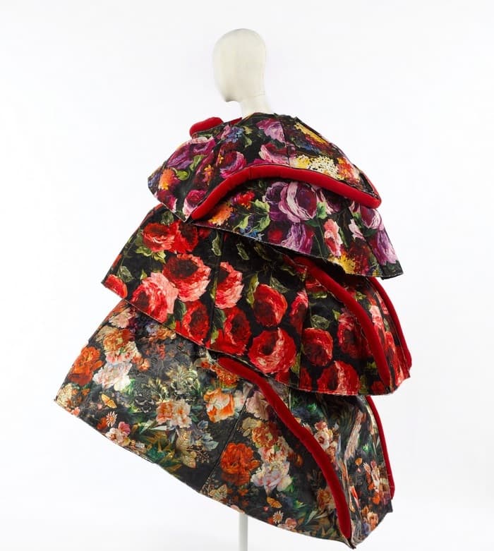 Exposition "Tisser, broder, sublimer. Les savoir-faire de la mode" · photo 1