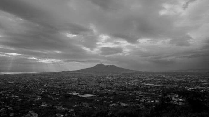 Ciné-débat « Pompei, Sotto le Nuvole » · photo 1