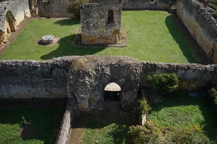 Venez découvrir le château de Molières · photo 1