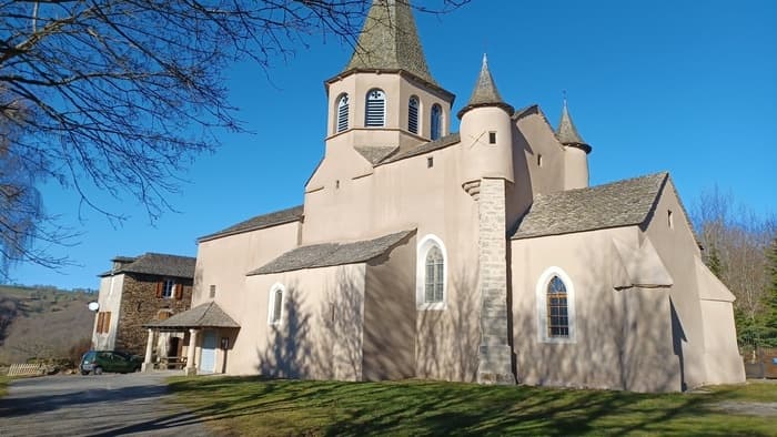 Visite guidée de l'église de Saint-Sauveur de Grandfuel · photo 1