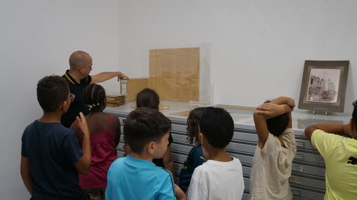 Journée spéciale pour les scolaires : "Levée les yeux" ! Site de Romans · photo 1