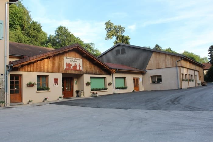 Visite guidée de fruitières à comté du massif jurassien · photo 1