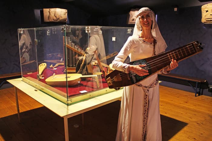 Visite contée et chantée du musée · photo 1