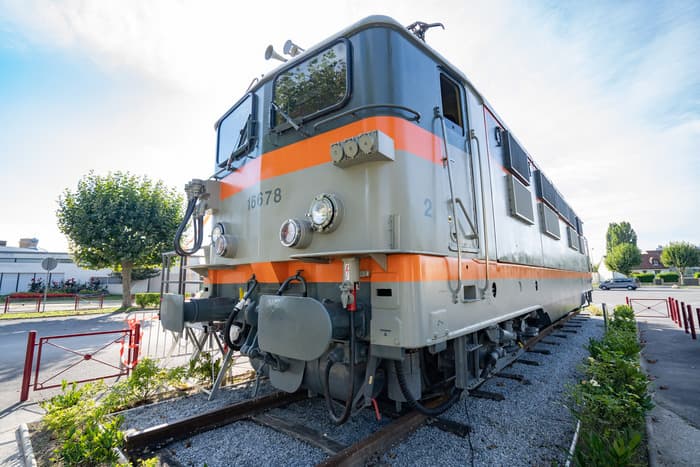 Visite guidée de la locomotive BB 16678 · photo 1