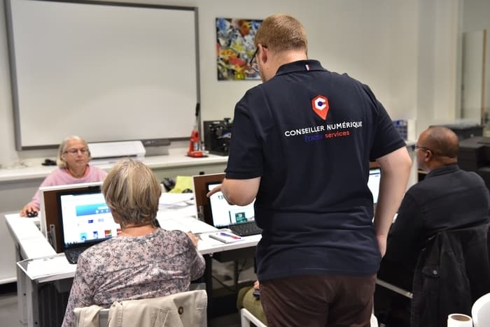 Cap sur le numérique ! : Ateliers numérique débutant · photo 1