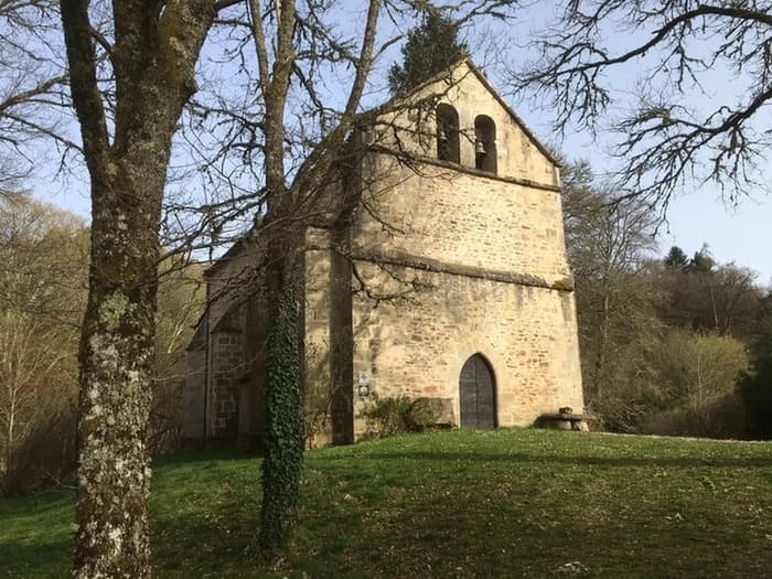Venez découvrir l'église de Saint-Priest-les-Vergnes · photo 1