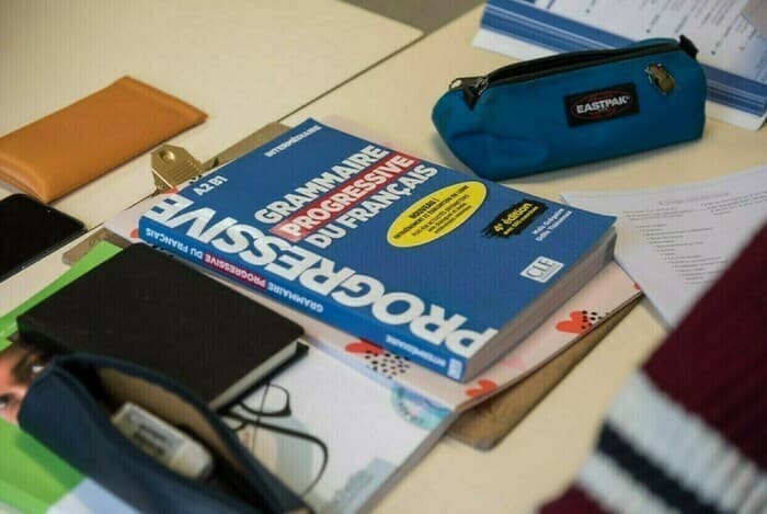 Français Langue Étrangère (FLE) - Tests obligatoires - Cours du soir · photo 1