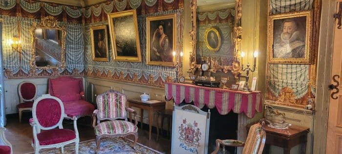Visite des salons du Château du Thiolent · photo 1
