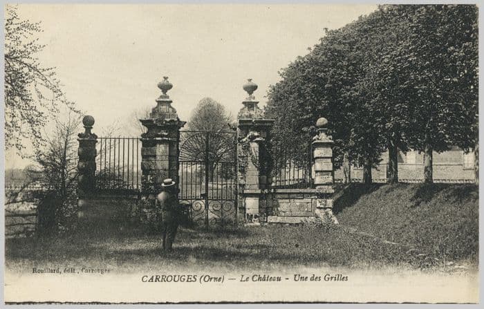 Exposition : Château de cartes. Souvenirs de Carrouges · photo 1