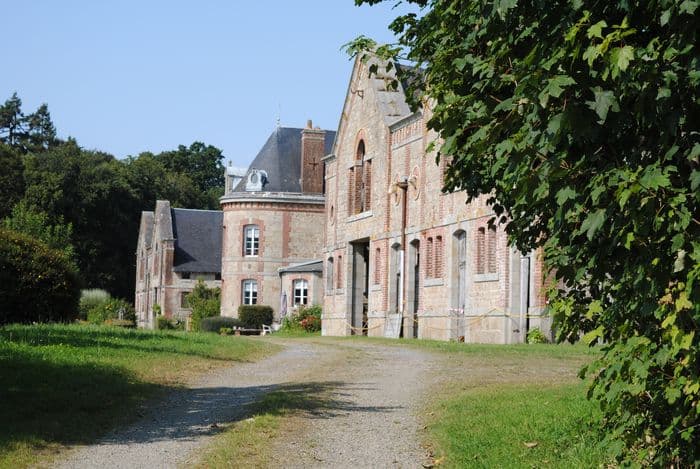 Les fermes-modèles et les fermes-écoles par François de Beaulieu · photo 1