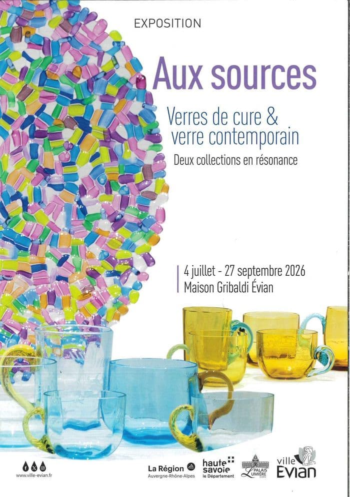 Exposition "AUX SOURCES" - Verres de cure & Verre contemporain – deux collections en résonance · photo 1