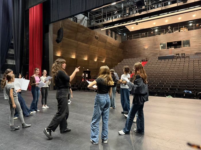 Coulisses, régie, plateau : poussez les portes du Théâtre Le Carré Sainte-Maxime ! · photo 1