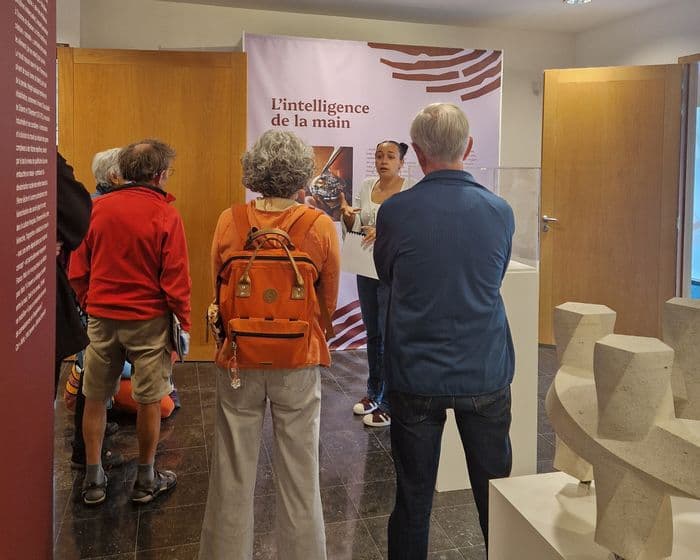 Visite guidée de l'exposition temporaire « L'intelligence de la main » · photo 1