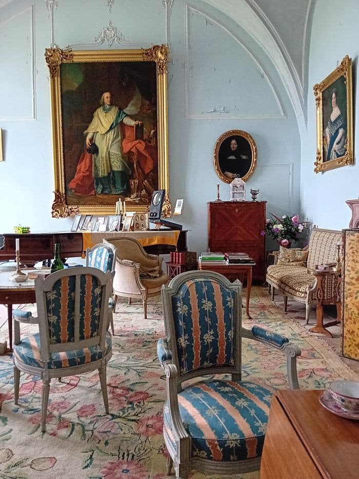 Visite libre du château de Moutiers-Saint-Jean · photo 1