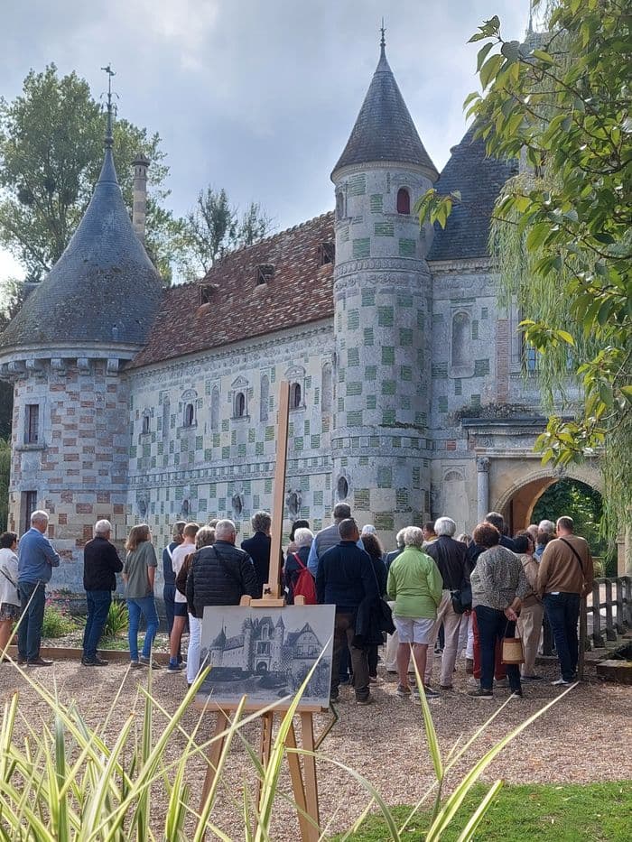 Visite guidée du château à partir de photographies anciennes · photo 1