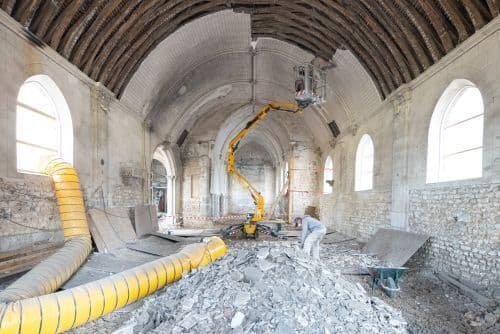Exposition photos sur les travaux de restauration du Carré Saint-Cyr · photo 1