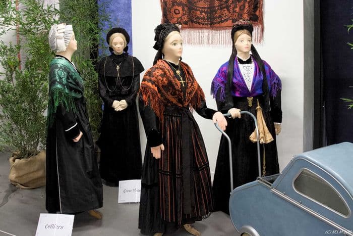 LES COSTUMES DE SAVOIE S'EXPOSENT À FRANCIN · photo 1