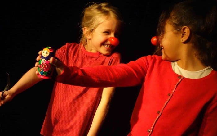 Ateliers en famille Parent-Enfant Théâtre & émotions 4-8 ans · photo 1