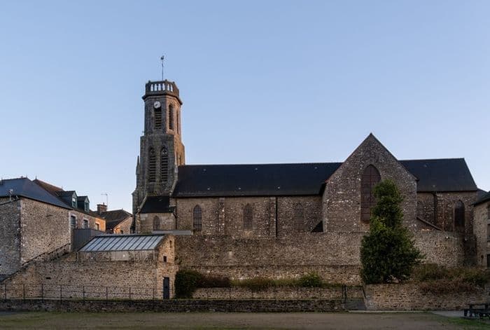 Visite de l'église Saint-Mélaine · photo 1