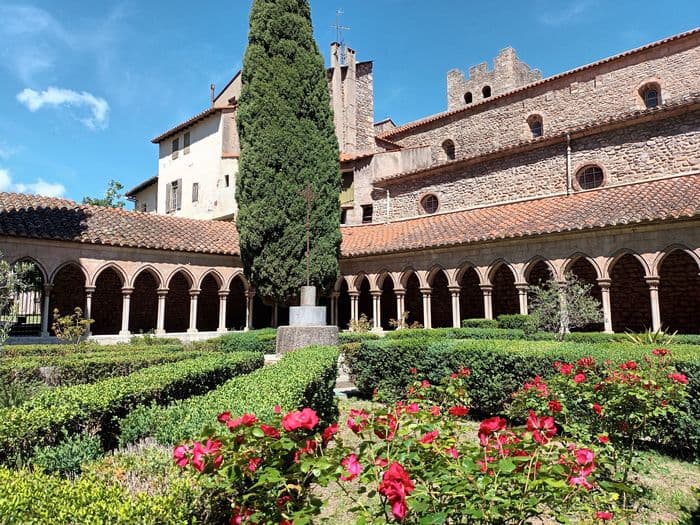 « L'abbaye au cœur de la ville », une visite guidée à découvrir · photo 1