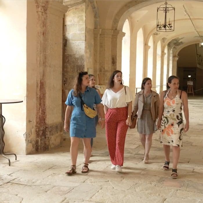 Visite libre et documentée du Château Abbaye de Cassan · photo 1
