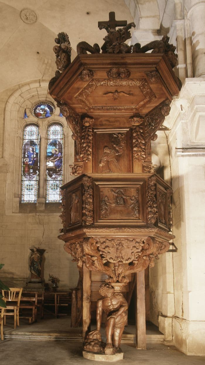 Venez découvrir l'église Saint-Siméon-le-Stylite et sa chaire à prêcher · photo 1