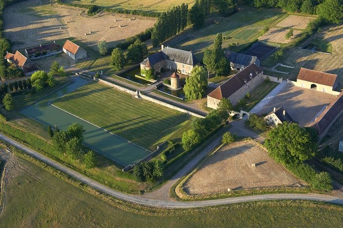 Visite guidée commentée du château de Romenay · photo 1