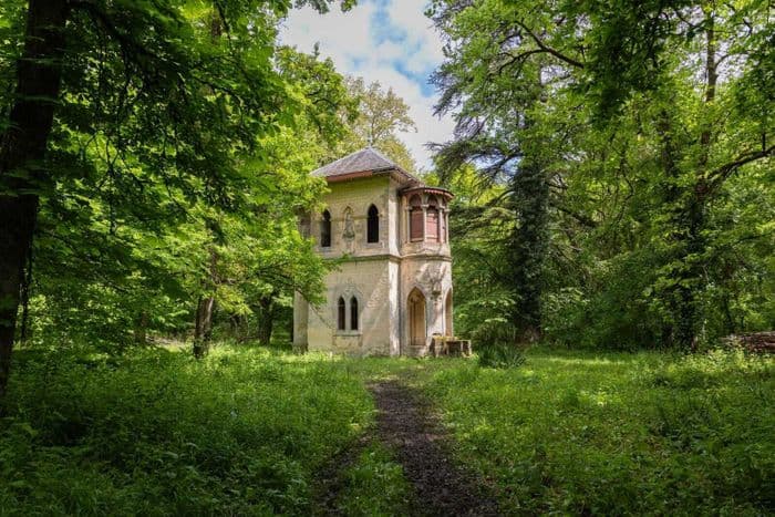 Visite guidée du pavillon néogothique romantique · photo 1