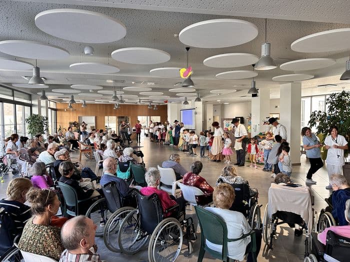 Patrimoine en danger : Rencontres transgénérationnelles autour de la Ganterie en Pays de Millau avec le groupe Lo Ganter · photo 1