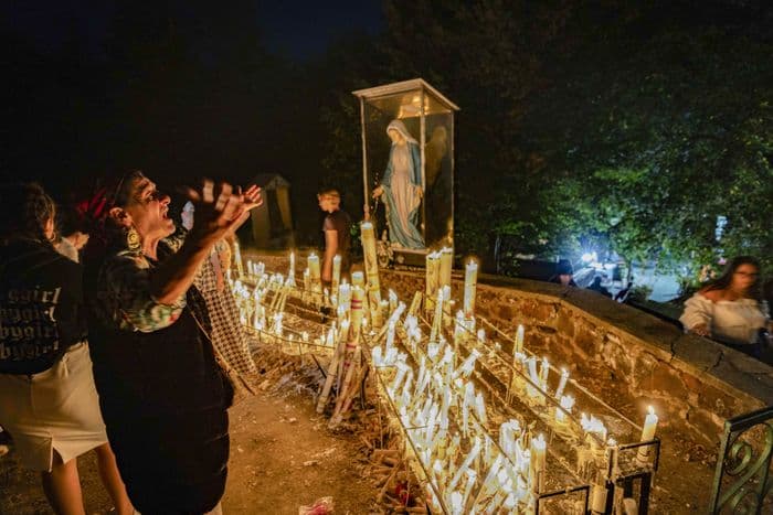 Csatka & Saintes-Maries-de-la-Mer
Pèlerinages gitans en Europe · photo 1