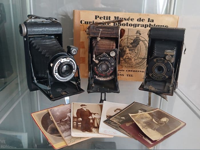 [Exposition] Collections d'appareils photo et photographies d'Auterive · photo 1