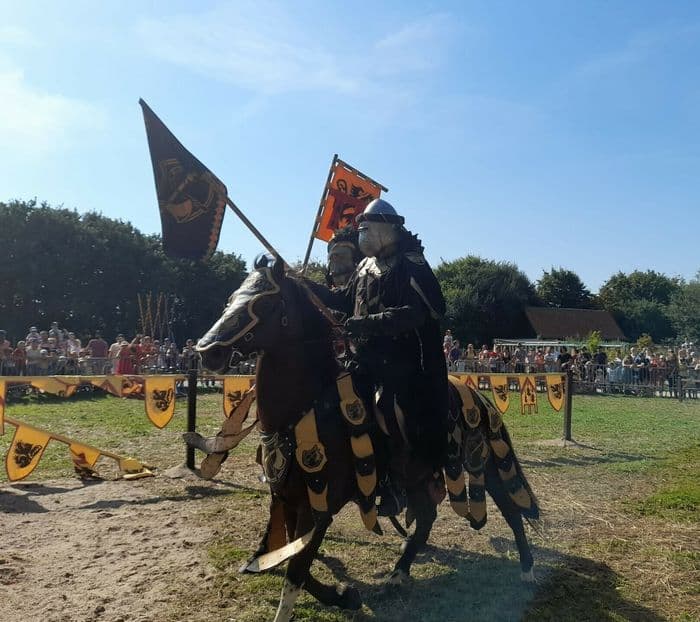 Au temps des chevaliers · photo 1