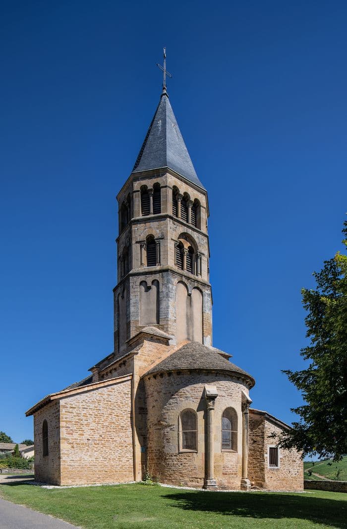 Visite de l'église romane de Chânes · photo 1