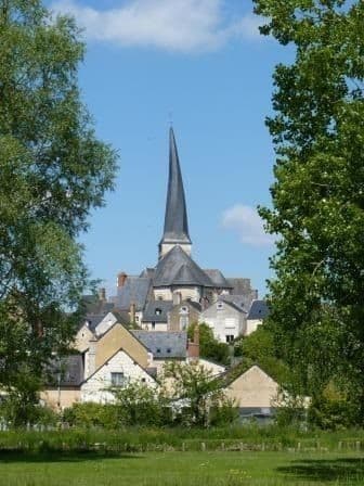 Eglise Saint Symphorien du Vieil-Baugé · photo 1