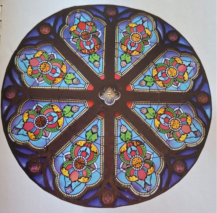 Découvrir la restauration des vitraux de l'Église des petits camps · photo 1
