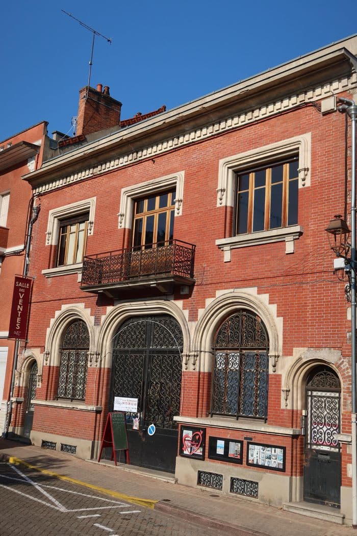 Visite de l'hôtel des ventes · photo 1