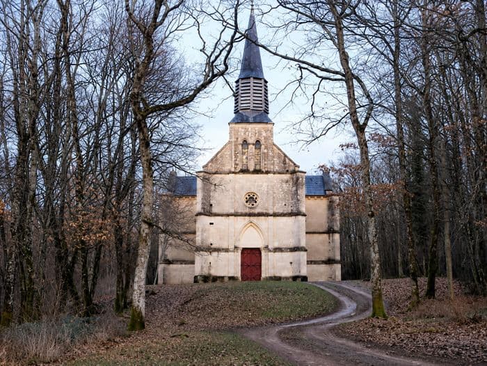Visite de la chapelle d'Avigny · photo 1