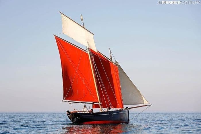 Sortie à bord d'un vieux gréement dans la baie de St Malo · photo 1