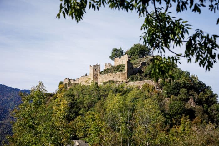 Visite commentée du château de Lordat · photo 1