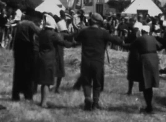Conférence d'Hervé Dréan - Histoire d'un patrimoine fragile : musiques et danses traditionnelles autour de La Roche-Bern · photo 1