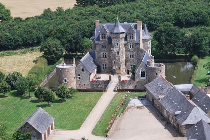 Visite du château de Vaux à Miré · photo 1
